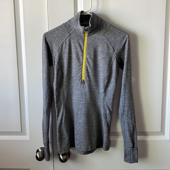 Lululemon Race Your Pace 1/2 Zip - Picture 2 of 10